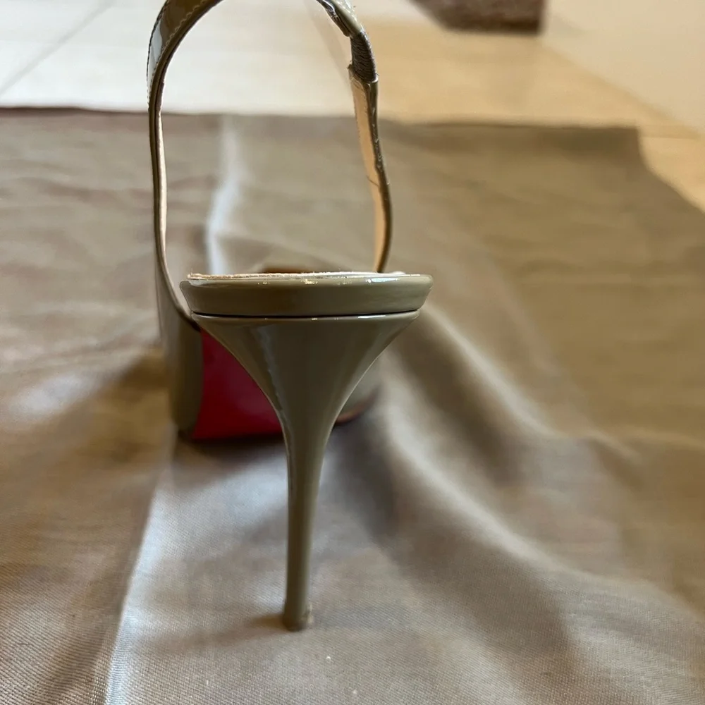 Christian Louboutin Hells. Fair condition - Picture 3 of 9